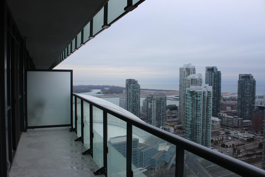 Atlas Suites - Cn Tower & Convention Centre Toronto Extérieur photo