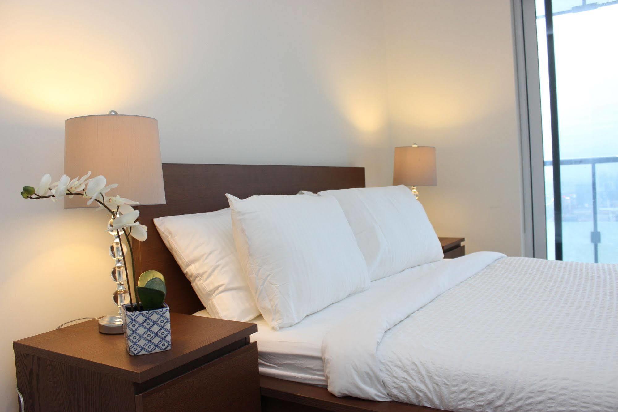 Atlas Suites - Cn Tower & Convention Centre Toronto Extérieur photo